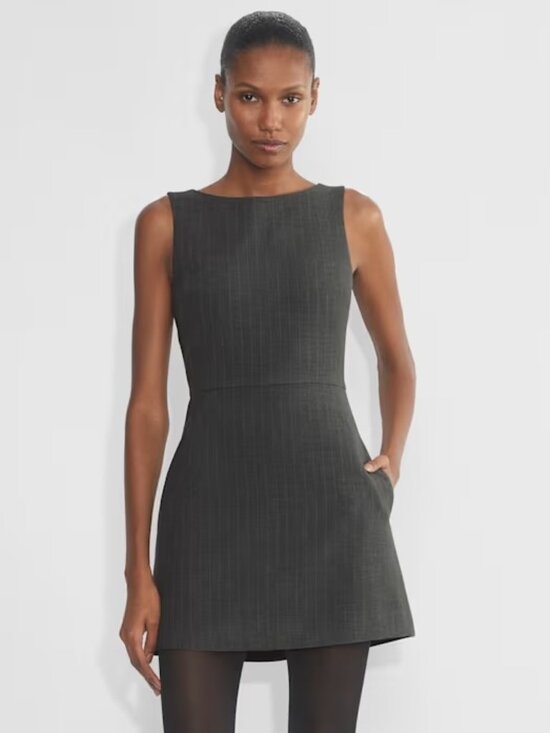 Aritzia Dresses & Skirts - NWOT Aritzia Babaton Bond Dress - Size 0